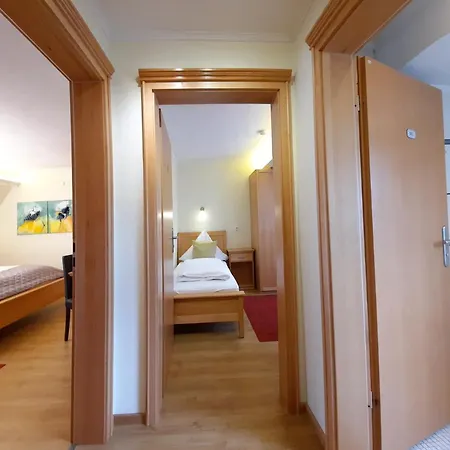 Hotel Vier Spitzen Lauenforde