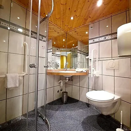 Vier Spitzen Hotel Lauenforde