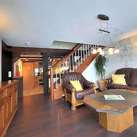 Vier Spitzen Hotel *