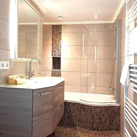 Hotel Vier Spitzen Lauenforde