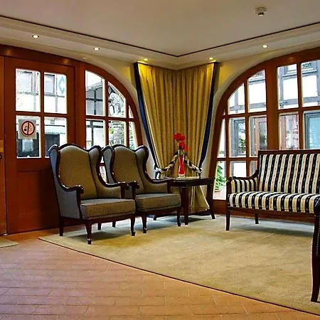 Vier Spitzen Hotel